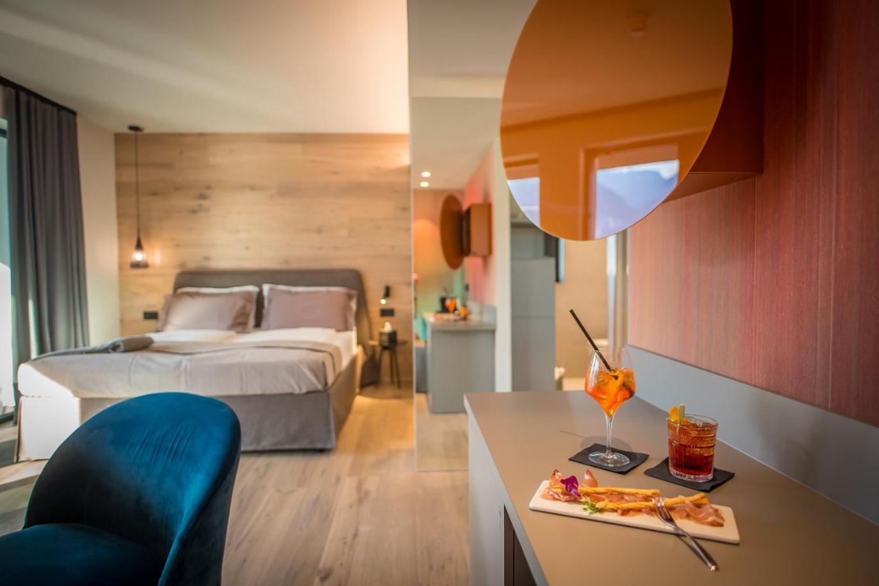 Hotel Villa Enrica Riva del Garda Luaran gambar