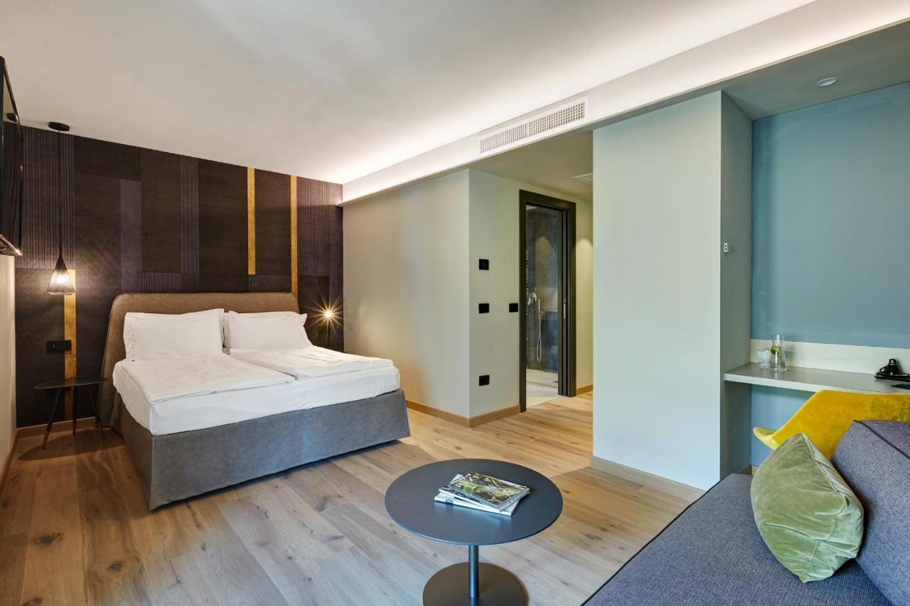 Hotel Villa Enrica Riva del Garda Luaran gambar