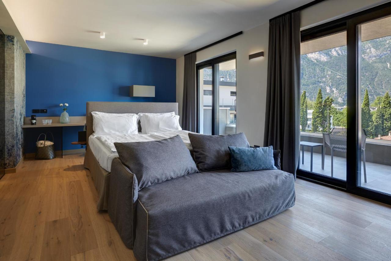 Hotel Villa Enrica Riva del Garda Luaran gambar