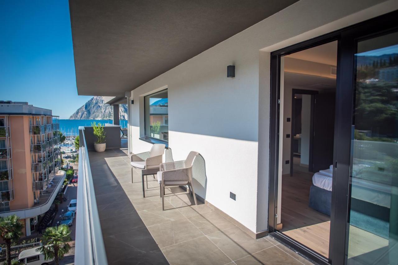 Hotel Villa Enrica Riva del Garda Luaran gambar